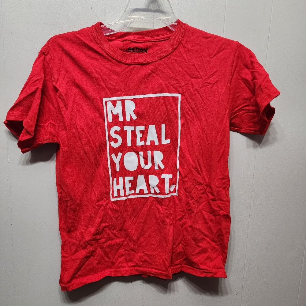 Mr Steal Your Heart Shirt Medium Youth Red White Casual Short Valentines B881‎